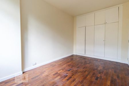 Apartamento à venda com 240m², 4 quartos e 2 vagasQuarto 1