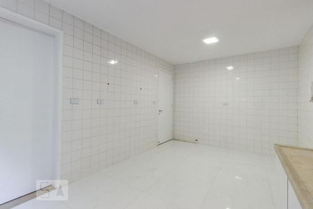 Apartamento à venda com 240m², 4 quartos e 2 vagasCozinha