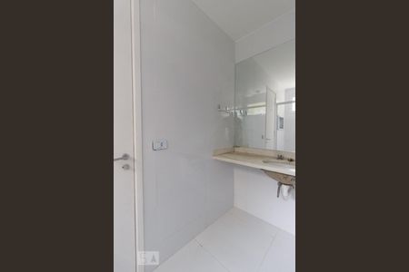 Apartamento à venda com 240m², 4 quartos e 2 vagasBanheiro Suíte