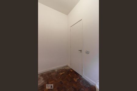 Apartamento à venda com 240m², 4 quartos e 2 vagasQuarto de Serviço 2