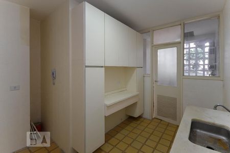 Apartamento à venda com 78m², 2 quartos e 3 vagasCozinha