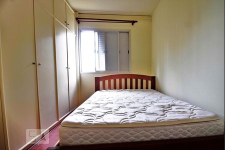 Quarto 1 de apartamento para alugar com 2 quartos, 70m² em Vila Suzana, São Paulo