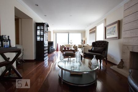 Apartamento à venda com 274m², 3 quartos e 3 vagasSala