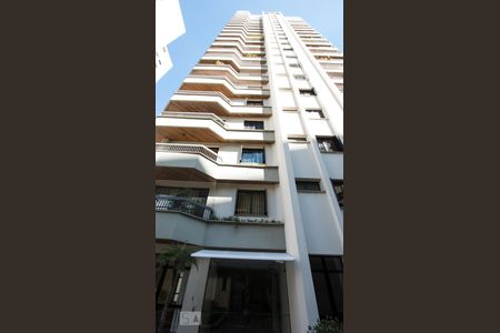 Apartamento à venda com 274m², 3 quartos e 3 vagasFachada