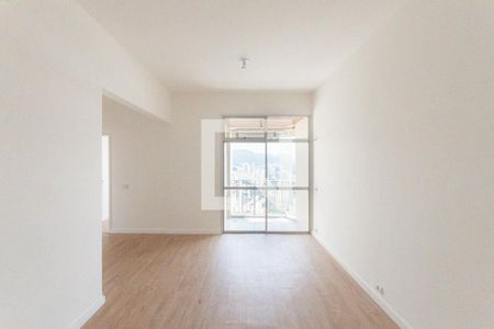 Apartamento à venda com 105m², 3 quartos e 2 vagasSala
