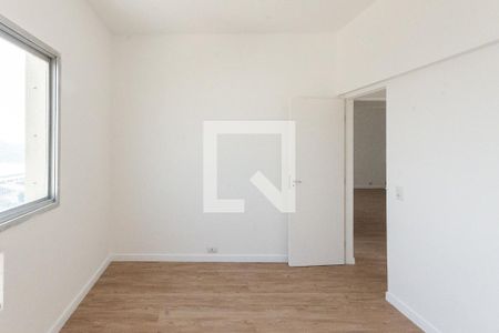 Apartamento à venda com 105m², 3 quartos e 2 vagasQuarto 1