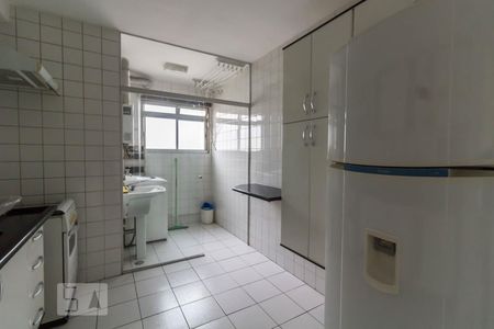 Cozinha de apartamento à venda com 2 quartos, 64m² em Vila das Bandeiras, Guarulhos