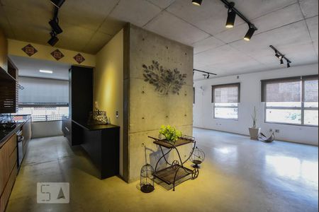 Apartamento à venda com 70m², 1 quarto e 1 vagaSala