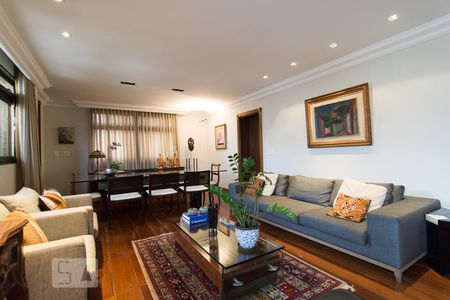 Sala 1 de apartamento para alugar com 4 quartos, 280m² em Serra, Belo Horizonte