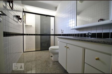 Apartamento à venda com 174m², 3 quartos e 2 vagasBanheiro suíte
