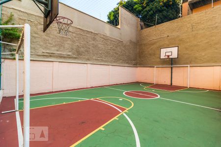 Apartamento para alugar com 55m², 2 quartos e 1 vaga Apartamento para alugar com 55m², 2 quartos e 1 vagaQuadra