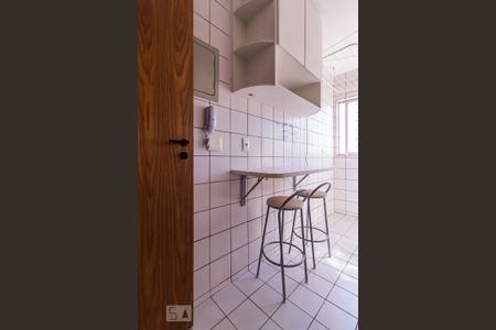 Apartamento para alugar com 55m², 2 quartos e 1 vagaCozinha