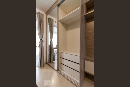 Studio à venda com 35m², 1 quarto e 1 vagaArmário Quarto 