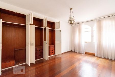 Suite de apartamento para alugar com 3 quartos, 110m² em Santa Lúcia, Belo Horizonte