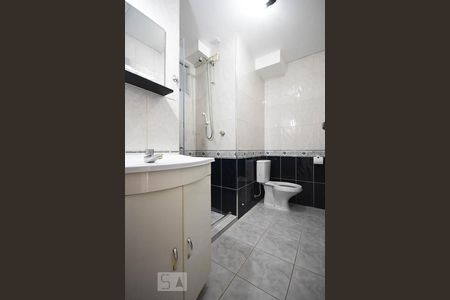 Banheiro de apartamento para alugar com 3 quartos, 67m² em Rolinópolis, São Paulo