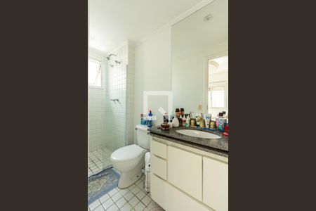 Apartamento à venda com 57m², 2 quartos e 2 vagasBanheiro da Suíte