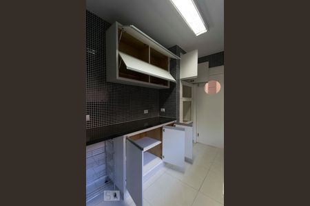 Apartamento à venda com 185m², 4 quartos e 3 vagasCozinha (Armários)