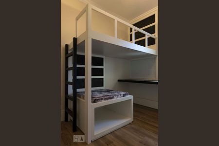 Apartamento à venda com 185m², 4 quartos e 3 vagasQuarto 3 - Suíte (Armários)