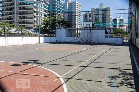 Apartamento à venda com 76m², 3 quartos e 1 vagaQuadra esportiva