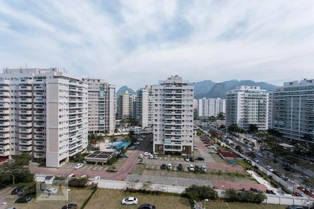 Apartamento à venda com 76m², 3 quartos e 1 vagaVista