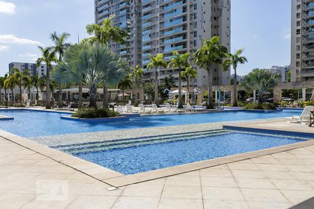 Apartamento à venda com 76m², 3 quartos e 1 vagaPiscina