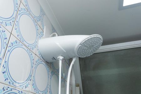 Detalhe do banheiro de apartamento para alugar com 1 quarto, 49m² em Liberdade, São Paulo