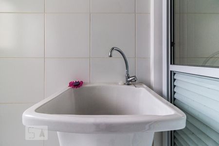 Apartamento à venda com 68m², 2 quartos e 2 vagasÁrea de serviço