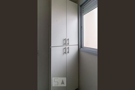 Apartamento à venda com 68m², 2 quartos e 2 vagasÁrea de serviço
