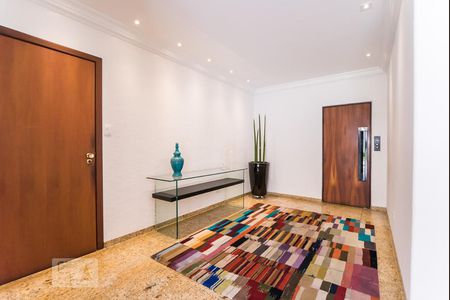 Apartamento para alugar com 220m², 4 quartos e 4 vagasHall Social
