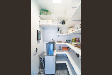 Apartamento para alugar com 220m², 4 quartos e 4 vagasDepensa da Cozinha