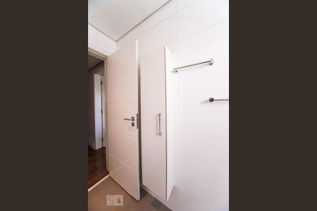 Apartamento para alugar com 220m², 4 quartos e 4 vagasBanheiro