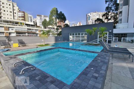 Apartamento à venda com 39m², 1 quarto e 1 vagaPiscina