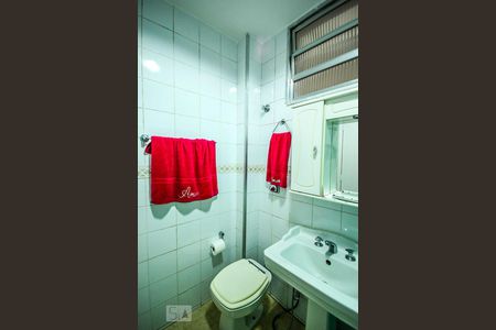 Banheiro de apartamento à venda com 1 quarto, 40m² em Copacabana , Rio de Janeiro