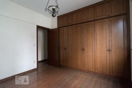 Apartamento à venda com 317m², 4 quartos e 3 vagasSuíte 2
