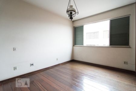 Apartamento à venda com 317m², 4 quartos e 3 vagasSuíte
