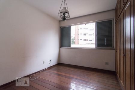 Apartamento à venda com 317m², 4 quartos e 3 vagasQuarto 1