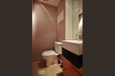 Apartamento à venda com 245m², 3 quartos e 4 vagasLavabo