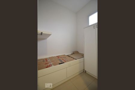 Apartamento à venda com 245m², 3 quartos e 4 vagasQuarto de serviço