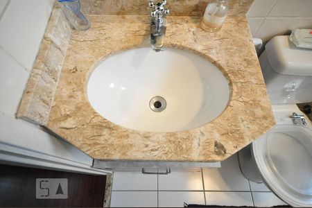 Apartamento à venda com 70m², 3 quartos e 1 vagaDetalhe do banheiro suíte 