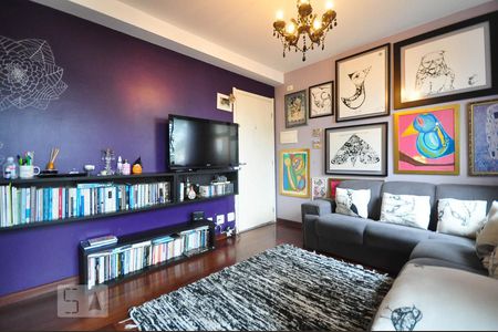 Apartamento à venda com 70m², 3 quartos e 1 vagaSala