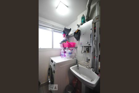 Apartamento à venda com 70m², 3 quartos e 1 vagaÁrea de serviço