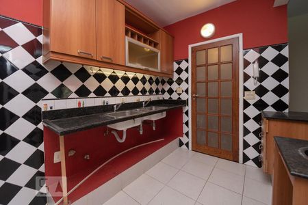 Apartamento à venda com 199m², 3 quartos e 1 vaga Apartamento à venda com 199m², 3 quartos e 1 vagaCozinha