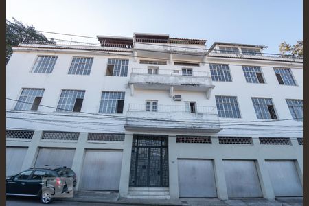 Apartamento à venda com 199m², 3 quartos e 1 vaga Apartamento à venda com 199m², 3 quartos e 1 vagaFachada do prédio