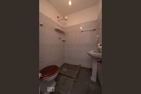 Apartamento à venda com 199m², 3 quartos e 1 vaga Apartamento à venda com 199m², 3 quartos e 1 vagaBanheiro de serviço