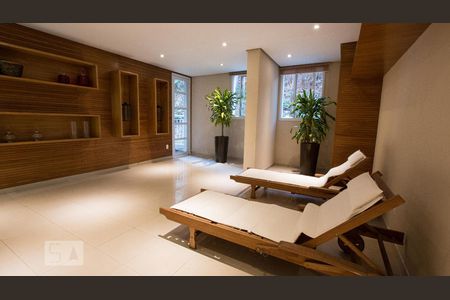 Apartamento à venda com 49m², 1 quarto e 1 vagaSpa