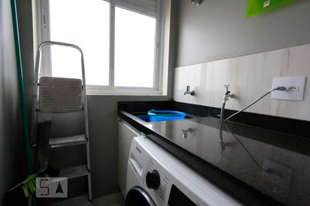 Apartamento à venda com 49m², 1 quarto e 1 vagaArea de serviço