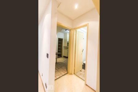 Entrada para cozinha/lavabo de apartamento à venda com 3 quartos, 143m² em Centro, Guarulhos