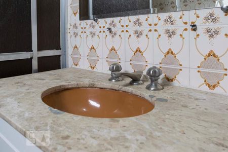 Apartamento para alugar com 80m², 3 quartos e 1 vagaBanheiro (Torneira)