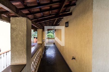 Casa de condomínio para alugar com 600m², 4 quartos e 5 vagasVaranda