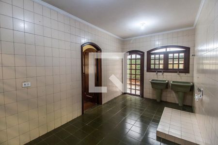 Casa de condomínio para alugar com 600m², 4 quartos e 5 vagasÁrea de Serviço